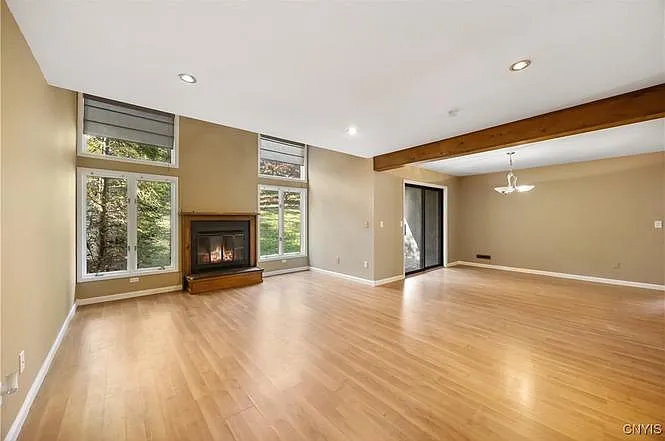 17 Jarvis Dr — Photo 12