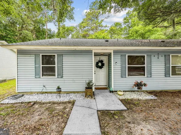 239 B W Lakemont Dr, Kingsland, GA 31548