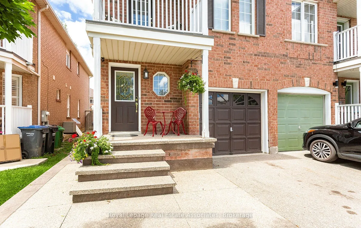 Building Photo - 116 Lake Louise Dr #UPPER
