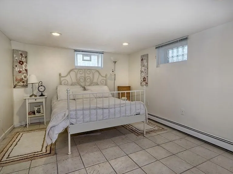 3 Oak Tree Rd — Photo 18