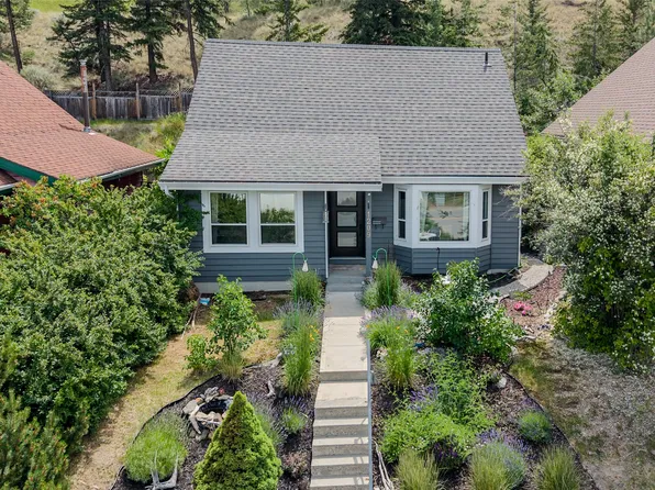 1209 Howe Rd, Kamloops, BC V1S 1M4