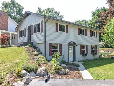 3210 Edgewood Dr, Ann Arbor, MI, 48104