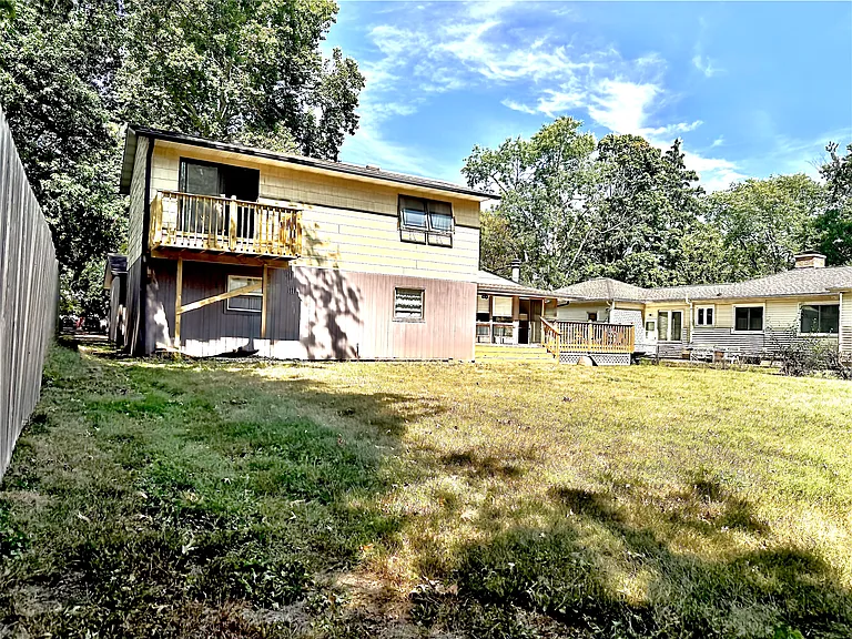 503 Hessel Blvd — Photo 69