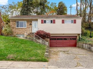 754 Linda Dr, Pittsburgh, PA 15226