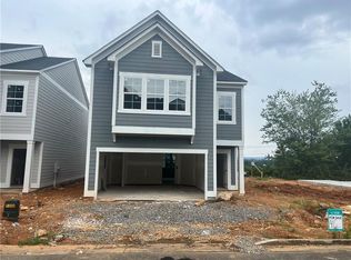 133 Mill Pond Ln, Calhoun, GA 30701