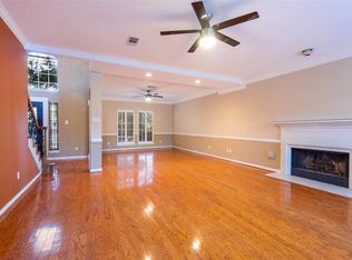 1102 Morning Mist Ct, Sugar Land, TX 77498