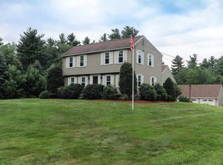 250 Kent Farm Rd, Hampstead, NH 03841