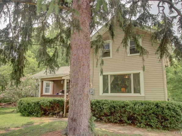 6358 Wolcottsville Rd, Akron, NY 14001