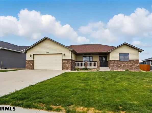 2570 Settler Dr, Gering, NE 69341