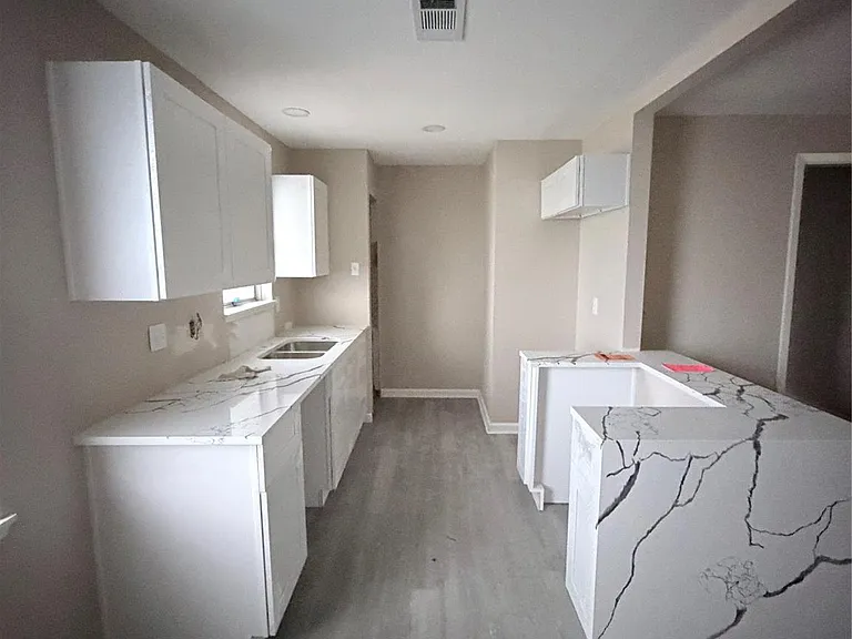 4031 Marchant Rd — Photo 11