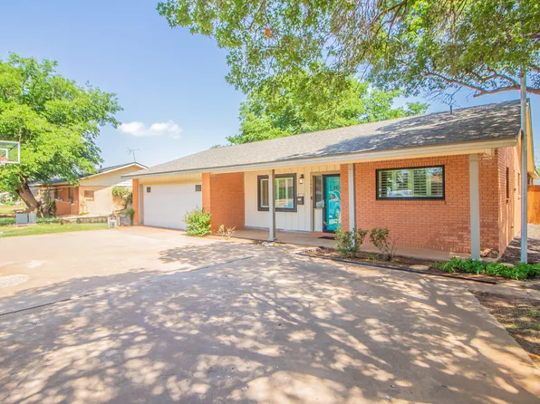 1603 E Reppto St, Brownfield, TX 79316