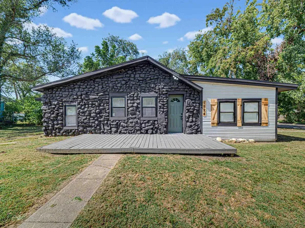 1524 N Madison St, Junction City, KS 66441