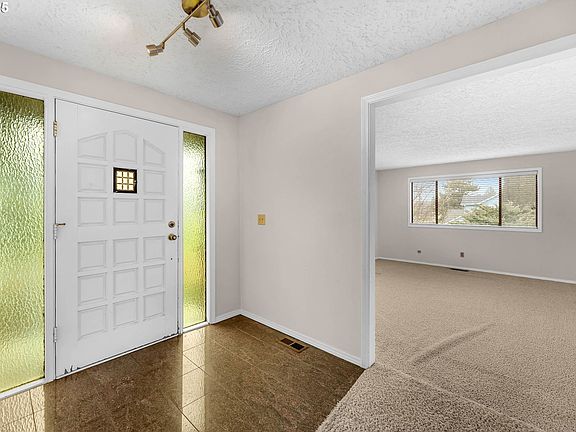 5th image of 5908 NE 139th St