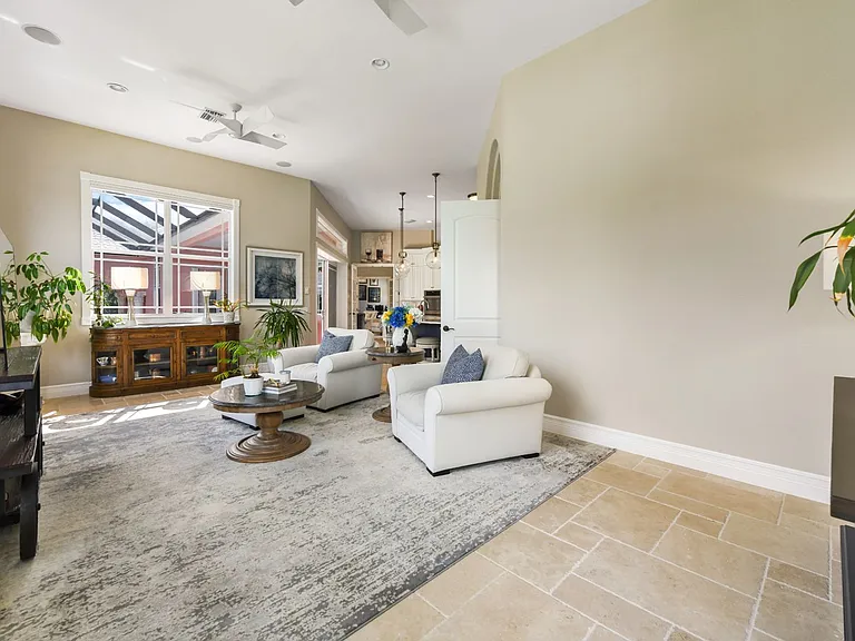 4409 Crews Ct — Photo 35
