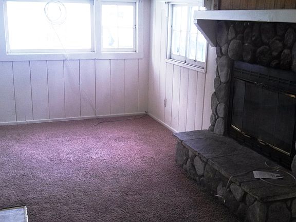 3rd image of 215 E Big Bear Blvd