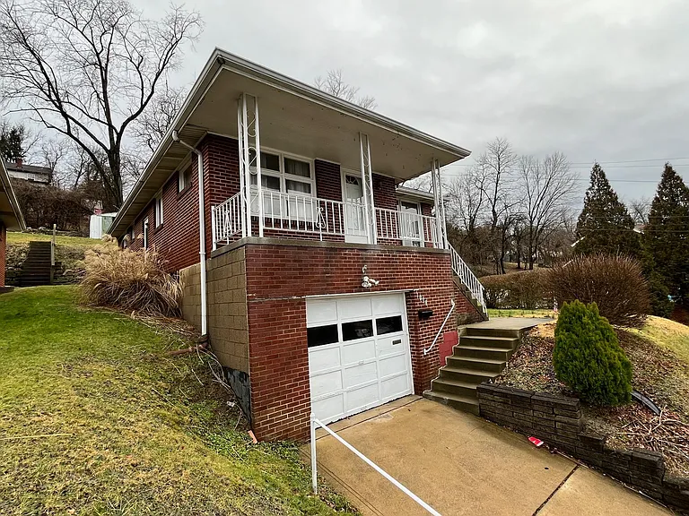 Worthington Ave — Photo 6
