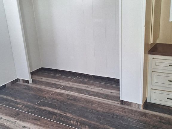 3rd image of 11 Oleander Cir Unit B
