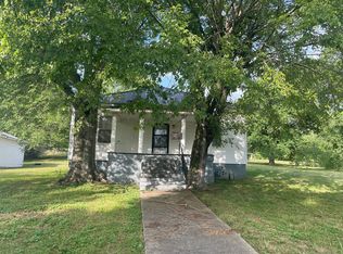 106 Webb St, Fayetteville, TN 37334