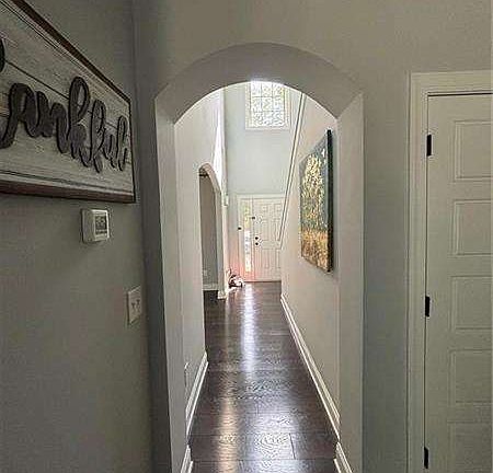 3rd image of 208 Shields St