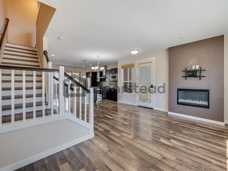 870 SW 96th Pl — Photo 5