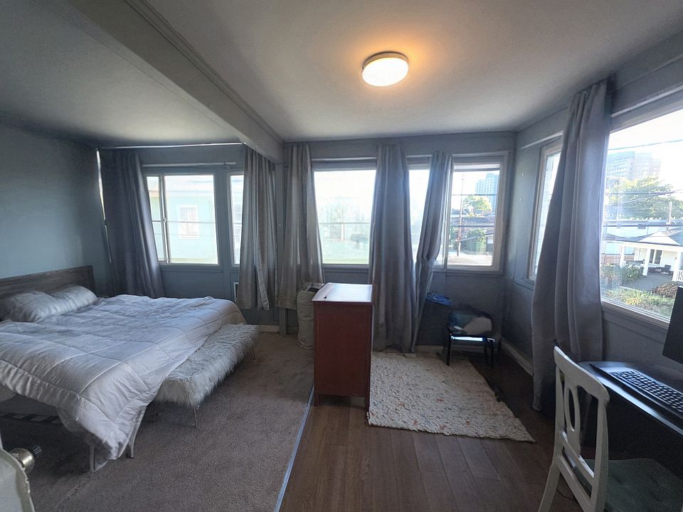 This is the master bedroom with me additional office space / whatever you want space. I Apologize I use the object remover to make the image look as clutter free as impossible.