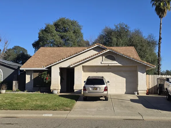 2591 Ishi Dr, Redding, CA 96002