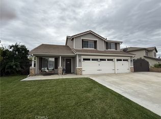 23517 Mountain Breeze Dr, Murrieta, CA 92562