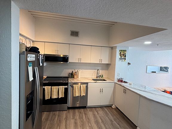5th image of 520 S Armenia Ave Unit 1220
