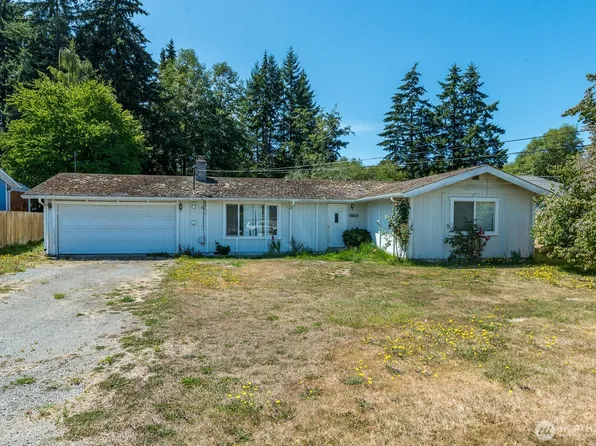 1290 S Uplands Drive, Camano Island, WA 98282