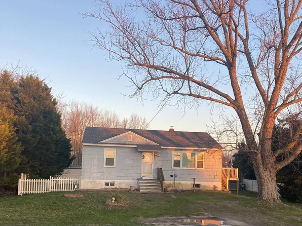 9850 N Main St, Berlin, MD 21811