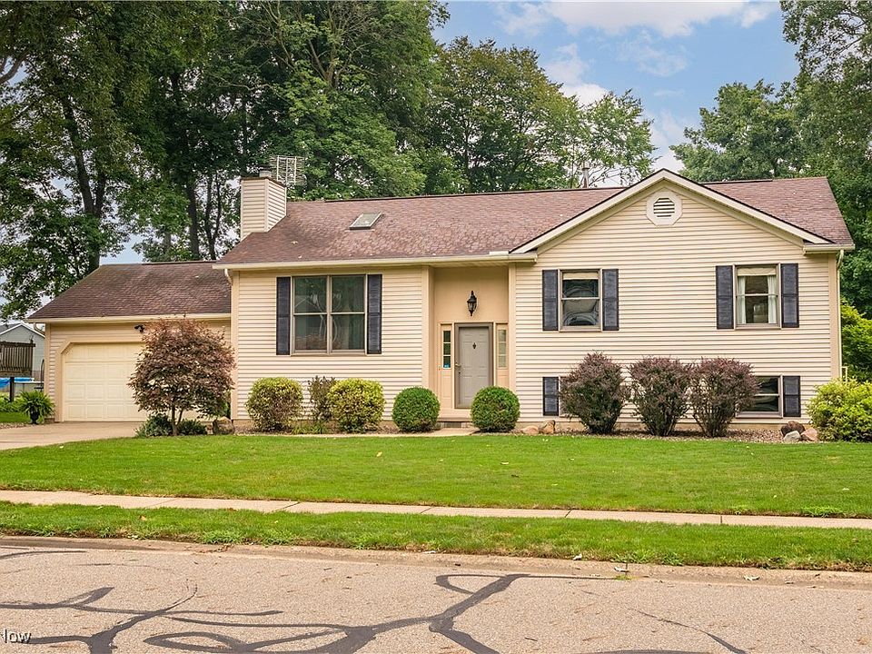 1st image of 1132 Sturbridge Dr