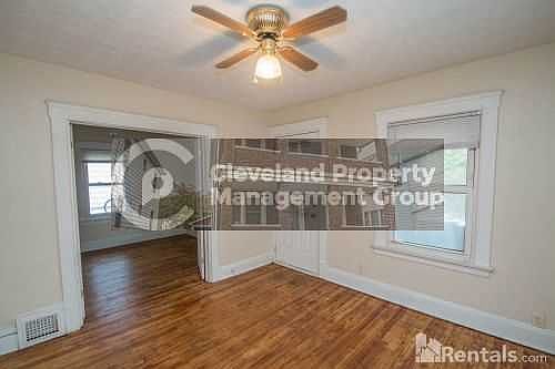 3rd image of 1630 Hopkins Ave