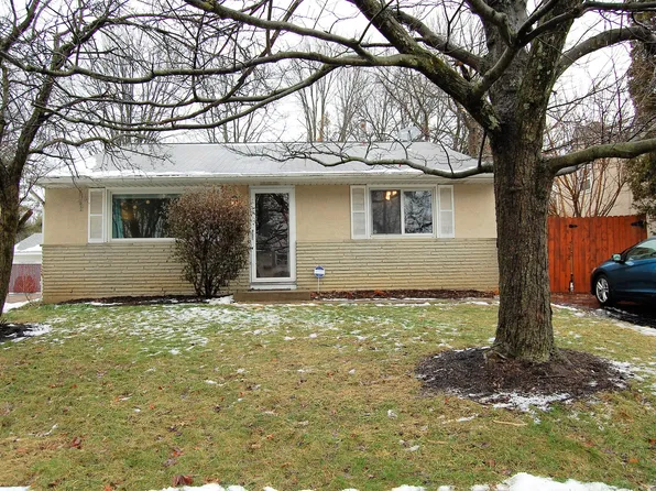 956 E Lincoln Ave, Columbus, OH 43229