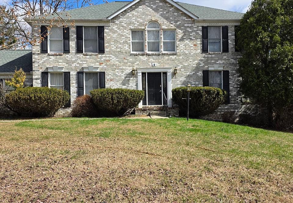 1st image of 3 Falls Glen Ct