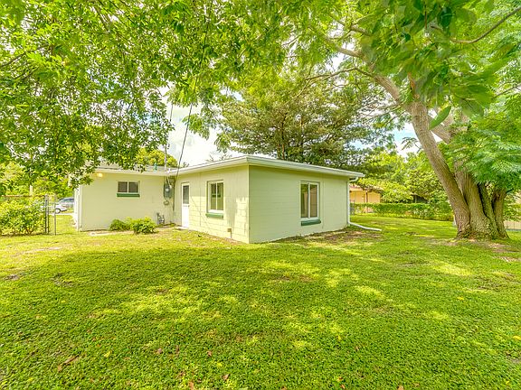4th image of 506 W Foothill Way