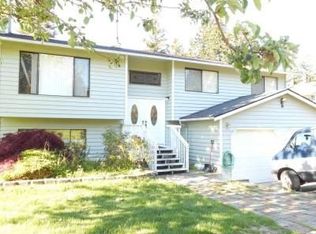 15729 Greenwood Ave N, Shoreline, WA 98133