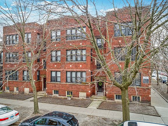 4th image of 4715 N Leavitt St #2