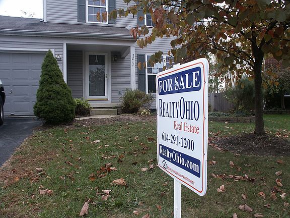 3rd image of 7217 Candlestone Dr