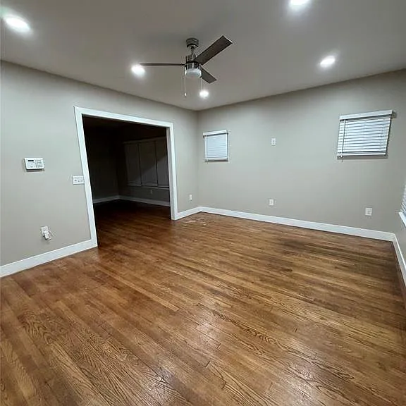 3747 Tyler St — Photo 3