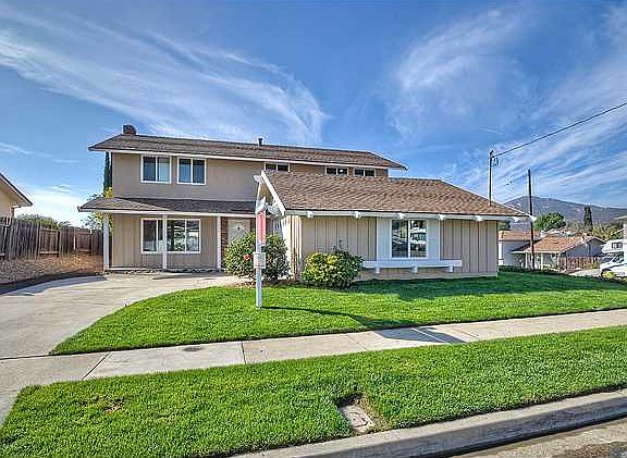 2nd image of 7024 Bobhird Dr
