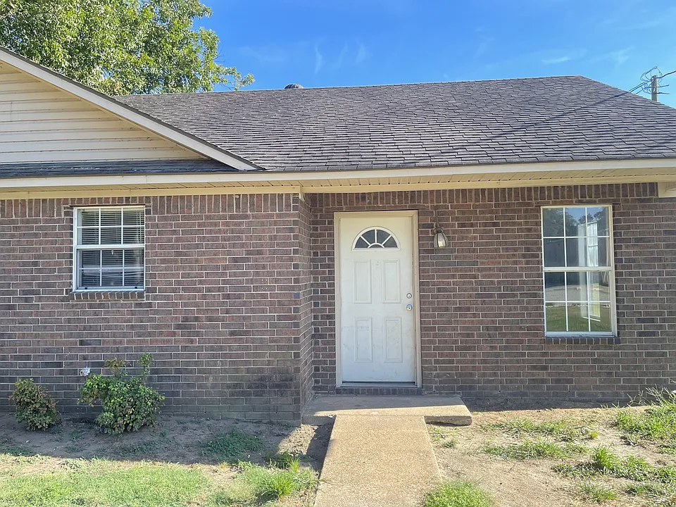 710 Tony St #B