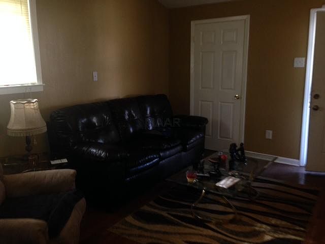 2nd image of 3140 N Trezevant St