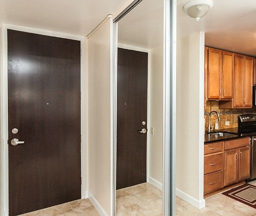 4th image of 535 N Michigan Ave APT 1512