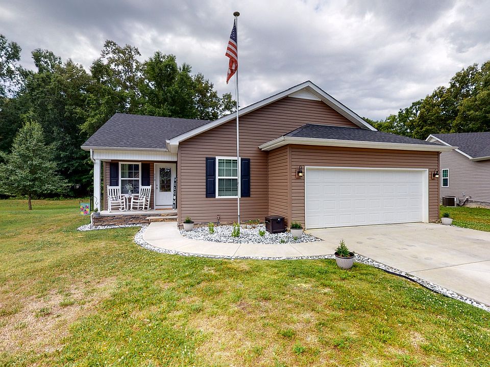 113 Collinwood Dr Tullahoma TN Zillow