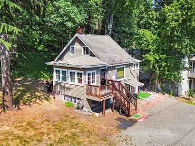 6941 24th Avenue SW, Seattle, WA, 98106