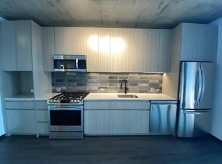 1415 W Randolph St #317, Chicago, IL 60607