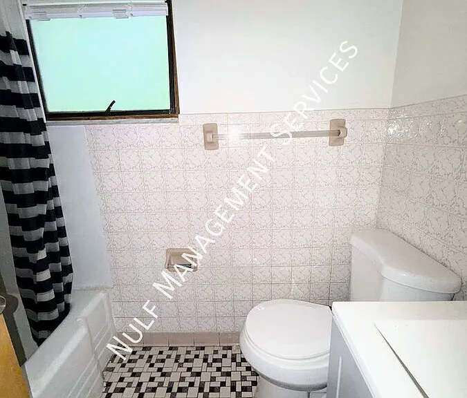 1416 Ravine St — Photo 5