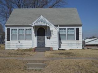 111 E 3rd St, Rock Port, MO 64482