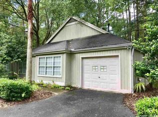 5018 SW 94th St, Gainesville, FL 32608