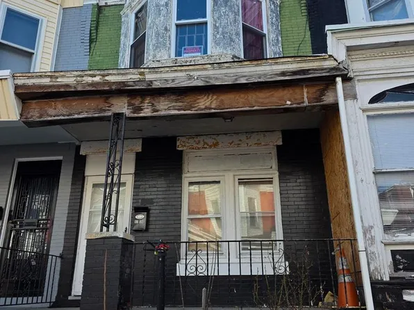 5736 Malcolm St, Philadelphia, PA 19143